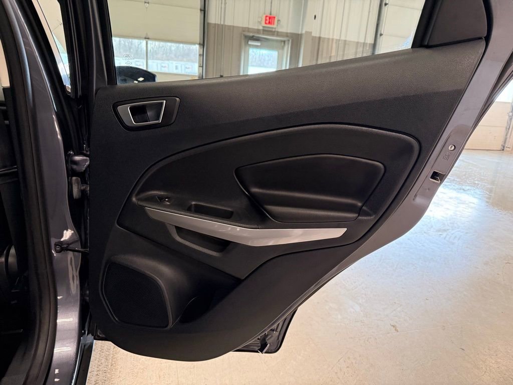 Used 2022 Ford EcoSport Titanium image 29