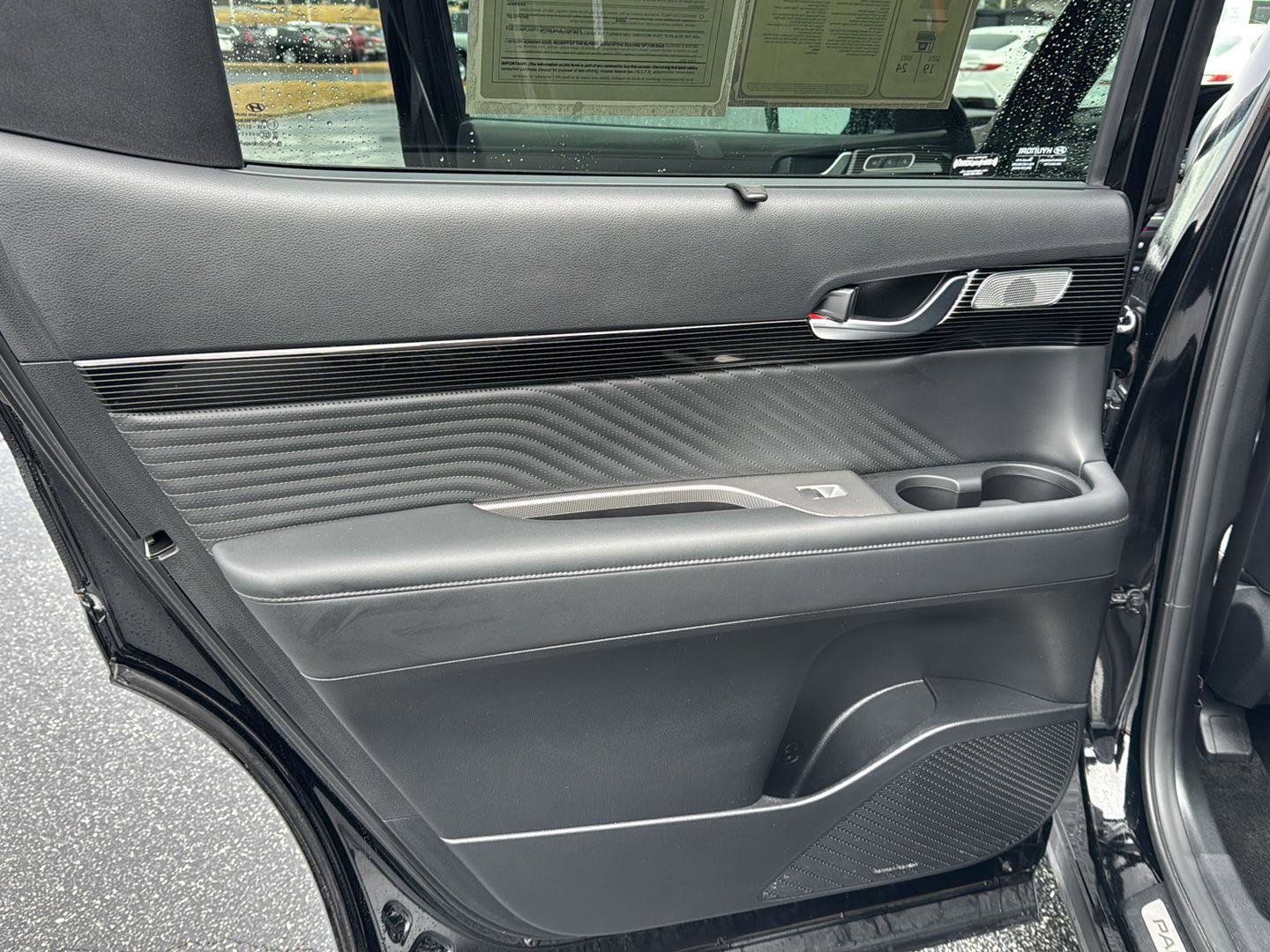 Used 2024 Hyundai Palisade Calligraphy image 15