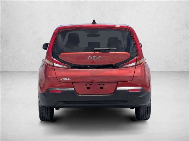 Used 2022 Kia Soul LX FWD image 7