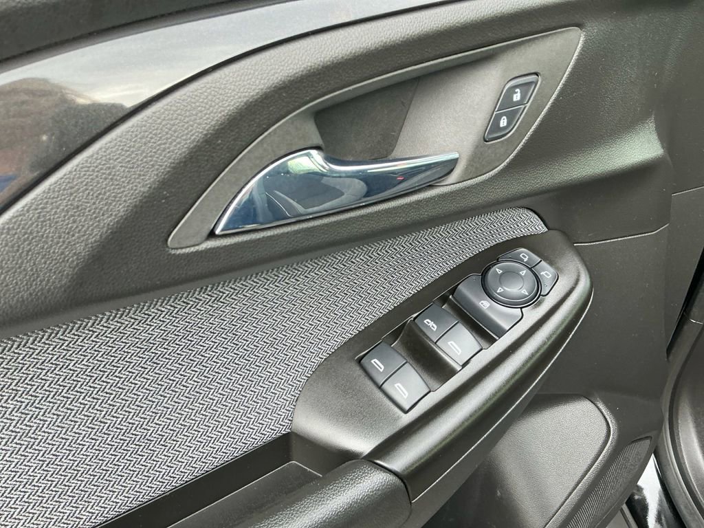 Used 2023 Chevrolet TrailBlazer LS image 16