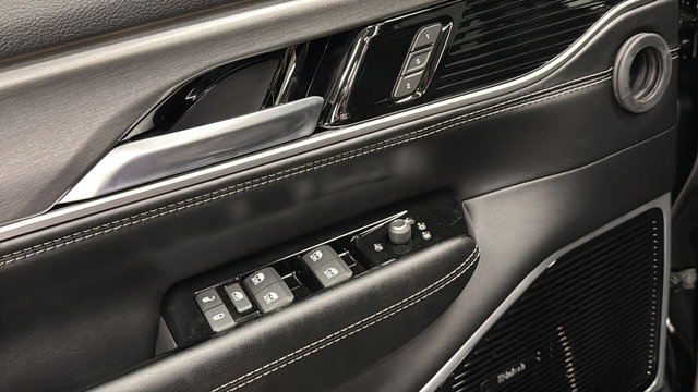 New 2026 Jeep Grand Wagoneer Limited AWD/4WD image 21