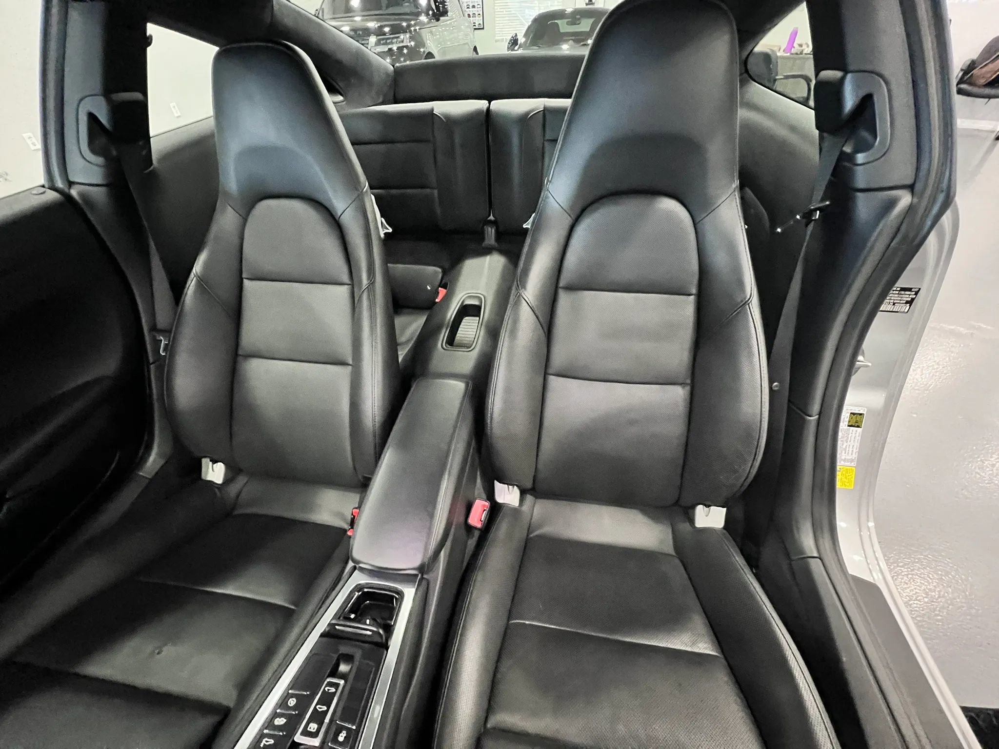 Used 2018 Porsche 911 Carrera S RWD image 19