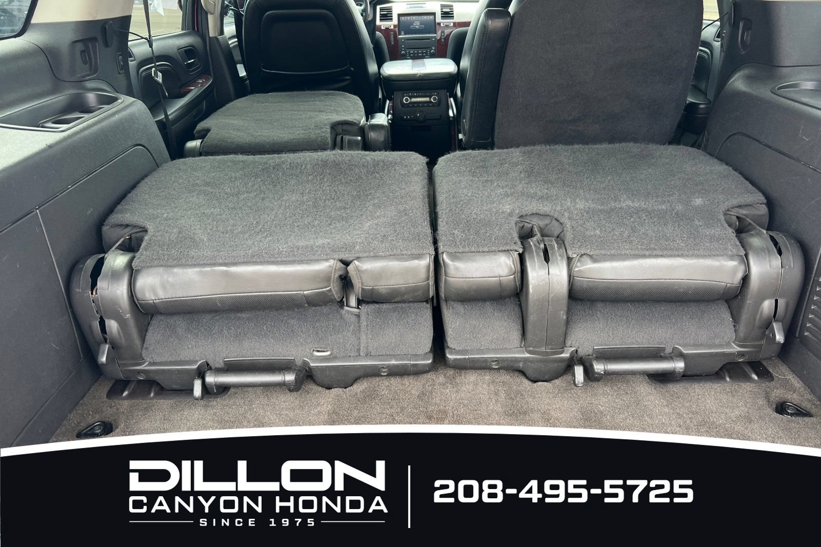 Used 2009 Cadillac Escalade AWD image 16