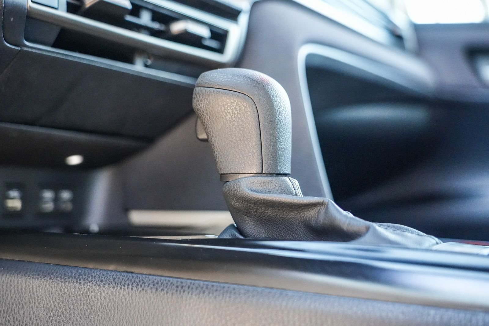 Certified 2025 Toyota Camry LE FWD image 22