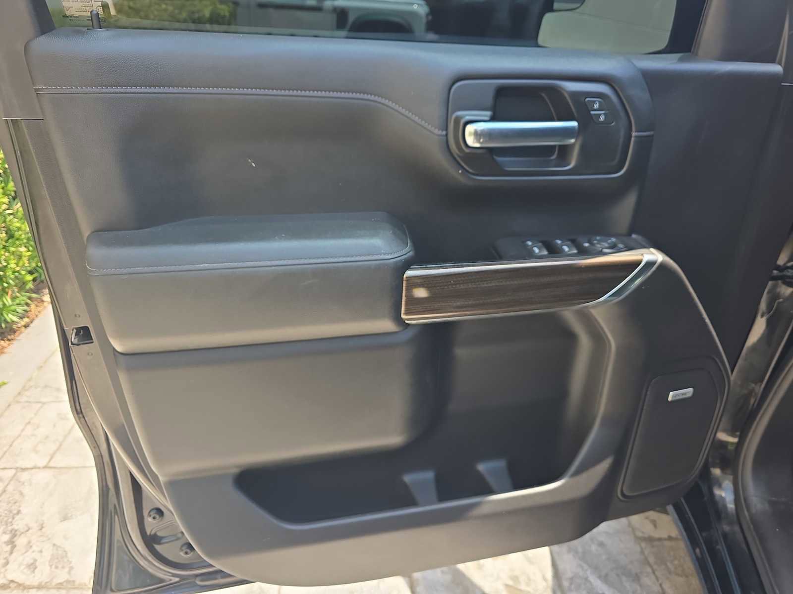 Used 2020 Chevrolet Silverado 1500 RST w/ All-Star Edition RWD image 10