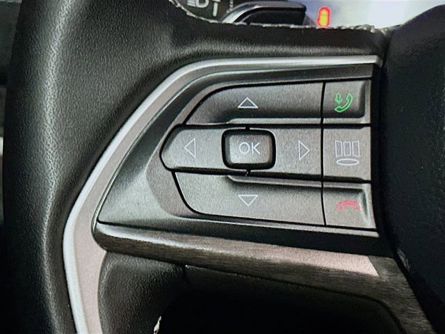 Used 2023 Jeep Grand Cherokee L Limited image 31