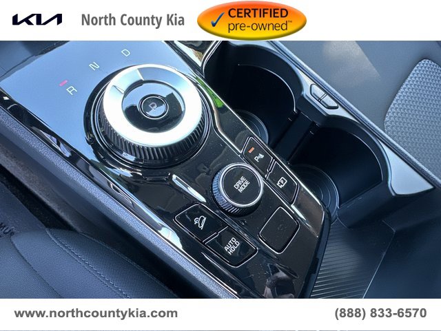 Certified 2025 Kia Sportage LX image 29