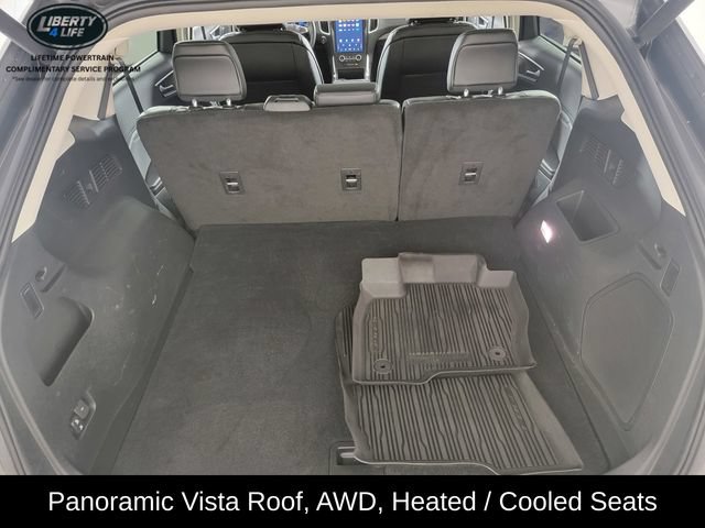 Used 2024 Ford Edge Titanium w/ Equipment Group 301A AWD/4WD image 18