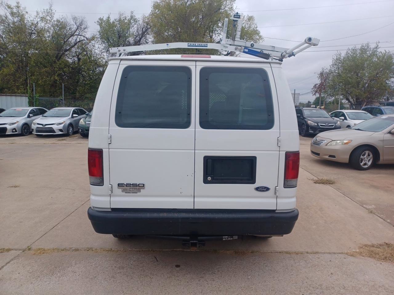 Used 2008 Ford E-250 and Econoline 250 RWD image 6
