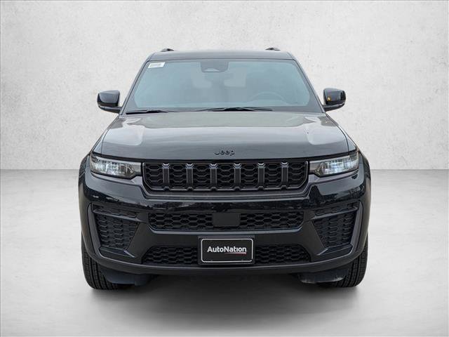 New 2026 Jeep Grand Cherokee Altitude image 5