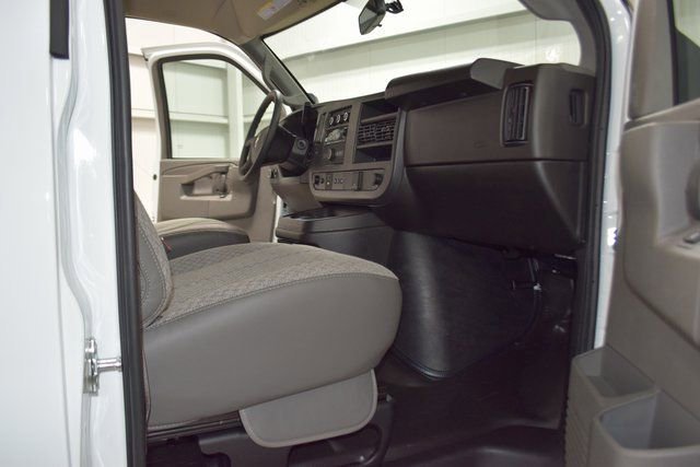 New 2025 Chevrolet Express 3500 w/ Power Convenience Package RWD image 17