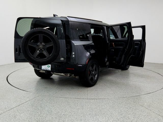 Certified 2022 Land Rover Defender 110 X image 11