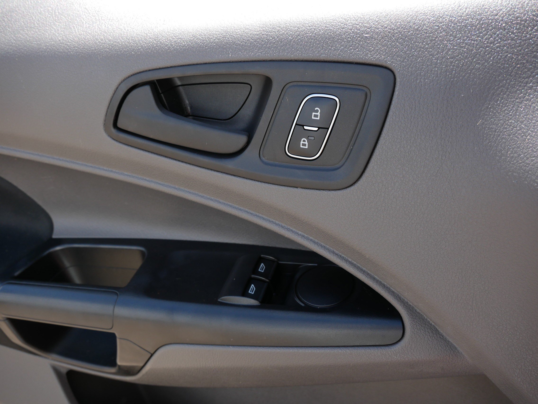 Certified 2022 Ford Transit Connect XL FWD image 27