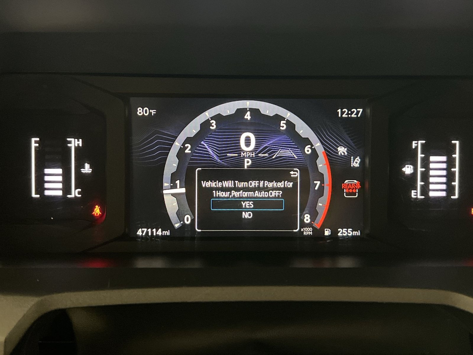 Used 2025 Toyota 4Runner SR5 AWD/4WD image 17