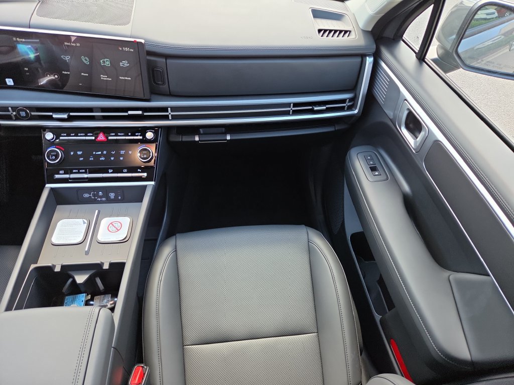 New 2027 Hyundai Santa Fe SEL FWD image 16