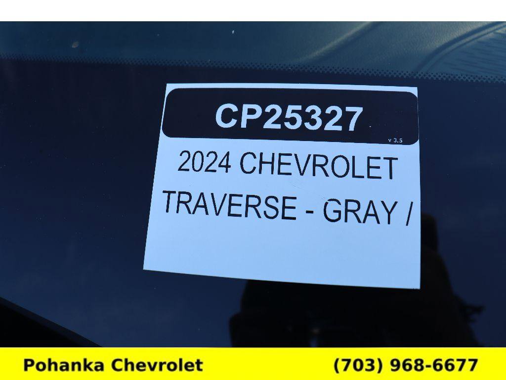 Used 2024 Chevrolet Traverse RS image 42