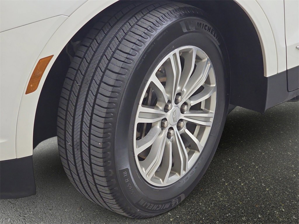 Used 2018 Cadillac XT5 Luxury image 34