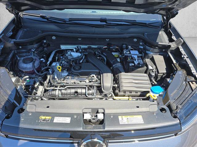New 2026 Volkswagen Taos S FWD image 22
