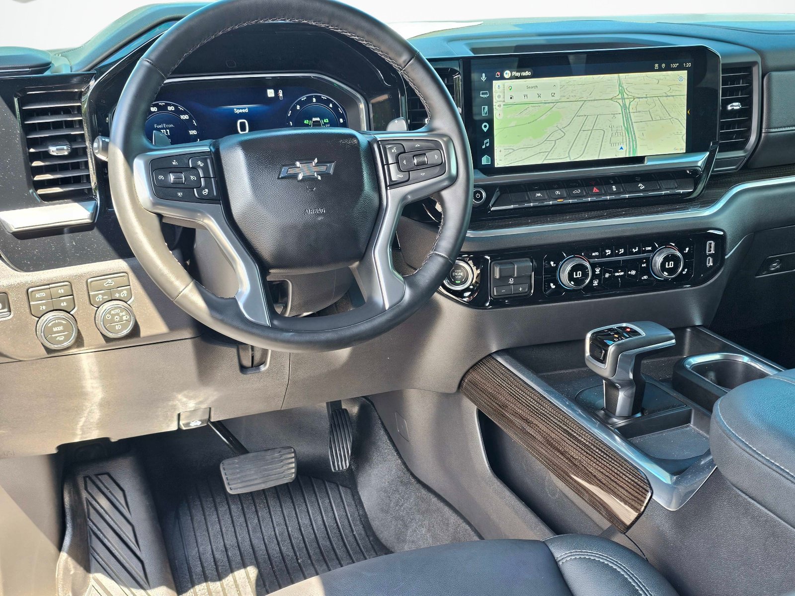 Used 2026 Chevrolet Silverado 1500 LT Trail Boss w/ Convenience Package II AWD/4WD image 34