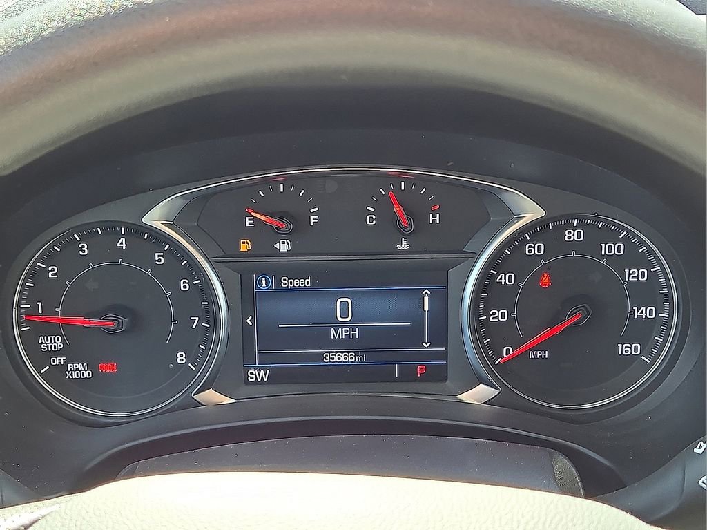 Used 2024 GMC Terrain SLE w/ Driver Convenience Package image 26