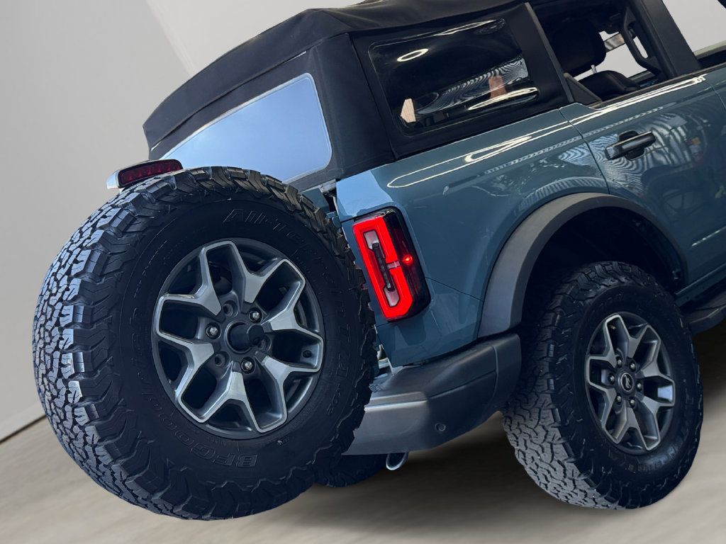 Used 2022 Ford Bronco Badlands AWD/4WD image 16