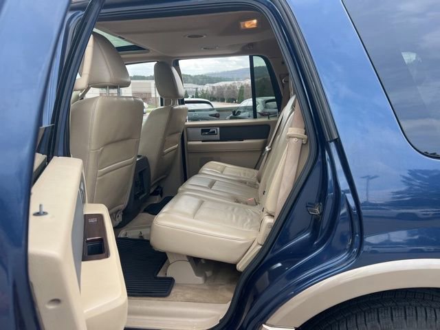 Used 2013 Ford Expedition XLT image 28