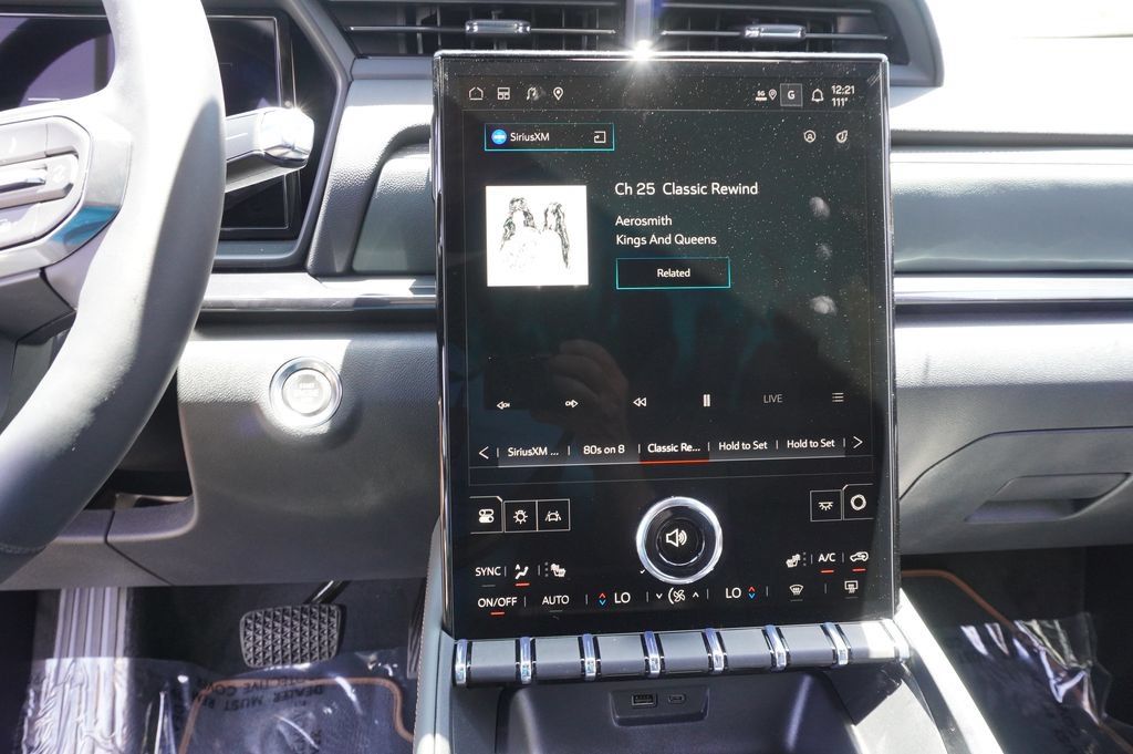 New 2026 GMC Terrain AT4 w/ Technology Package II AWD/4WD image 20