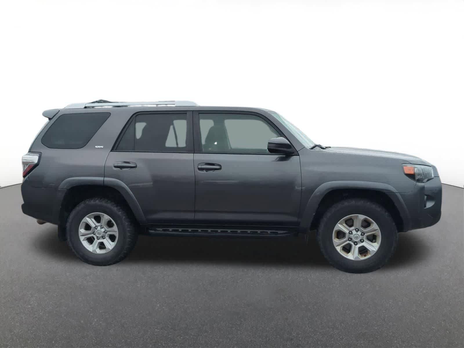 Used 2014 Toyota 4Runner SR5 AWD/4WD image 7