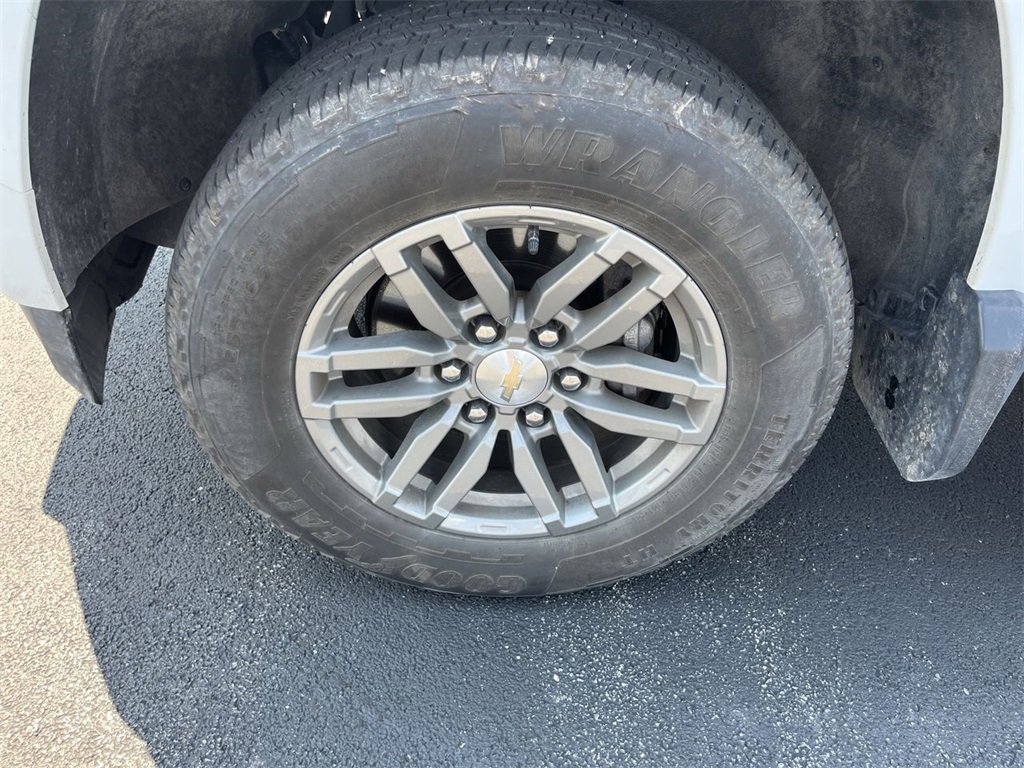 Certified 2023 Chevrolet Colorado LT w/ LT Convenience Package II image 32