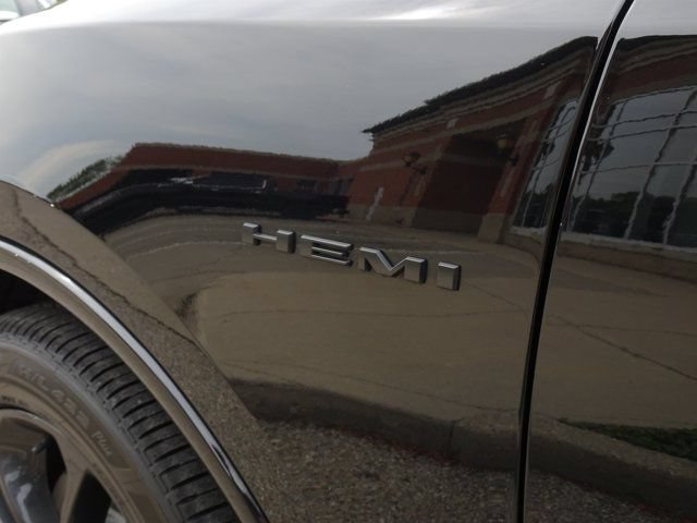 Used 2022 Dodge Durango R/T w/ Blacktop Package AWD/4WD image 28