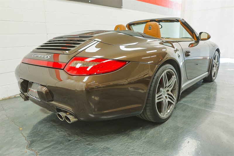 Used 2009 Porsche 911 Carrera 4S AWD/4WD image 22