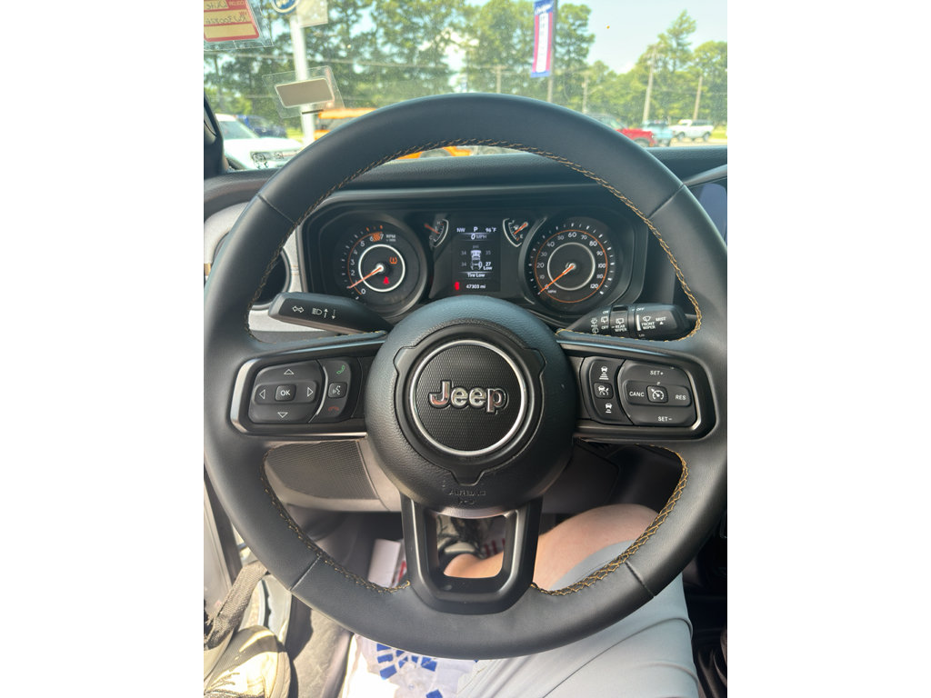 Used 2024 Jeep Wrangler Unlimited Sport AWD/4WD image 14