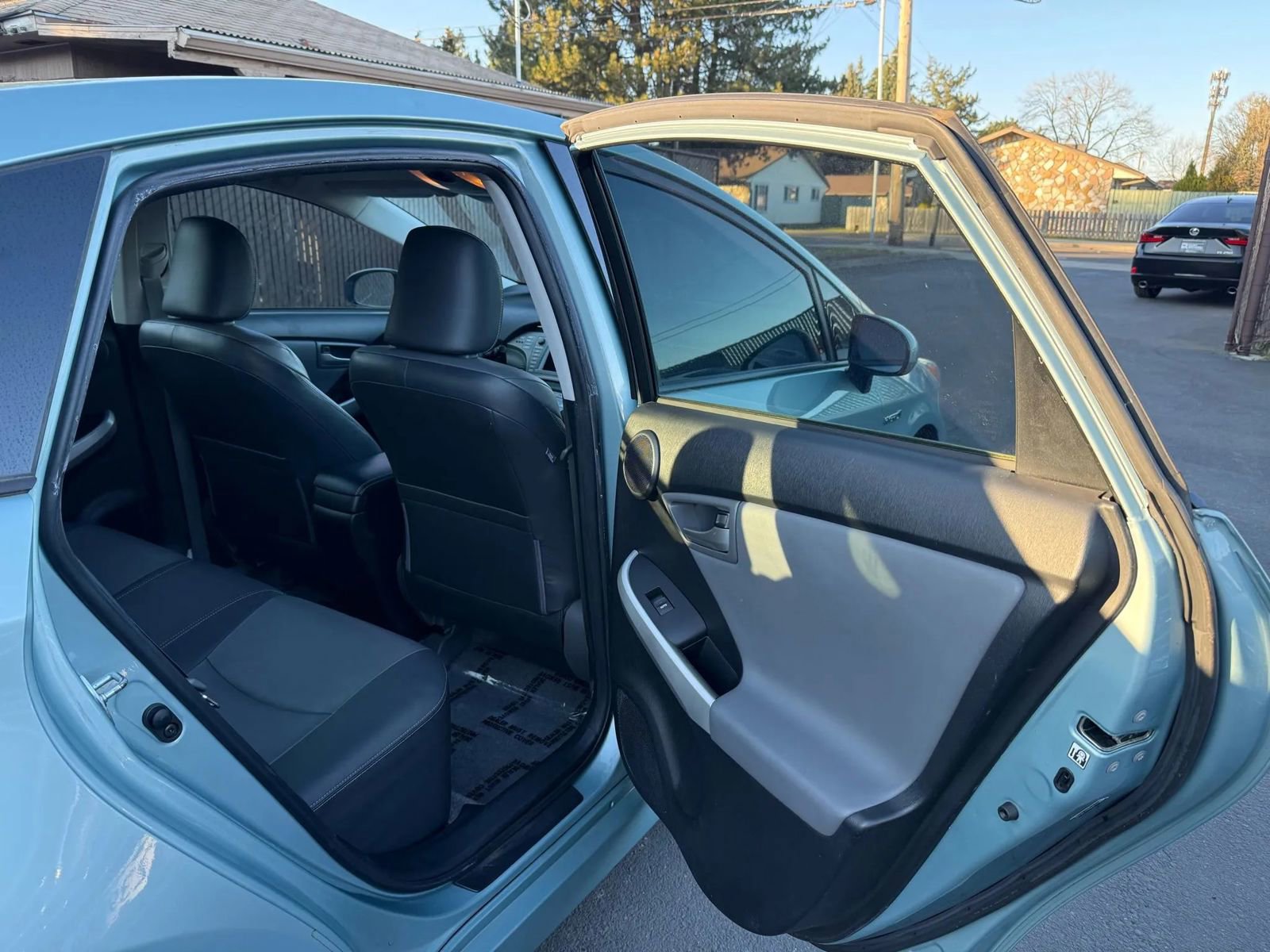 Used 2012 Toyota Prius Five image 13