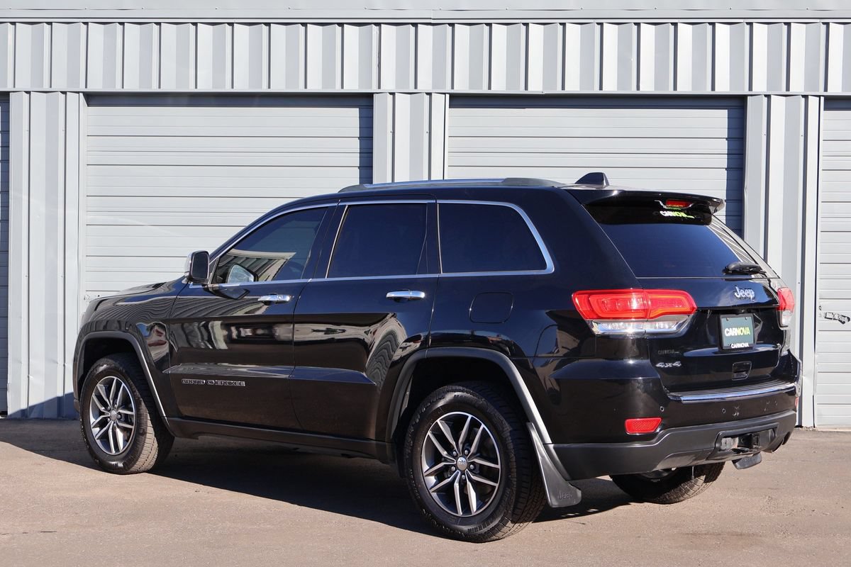 Used 2018 Jeep Grand Cherokee Limited AWD/4WD image 3