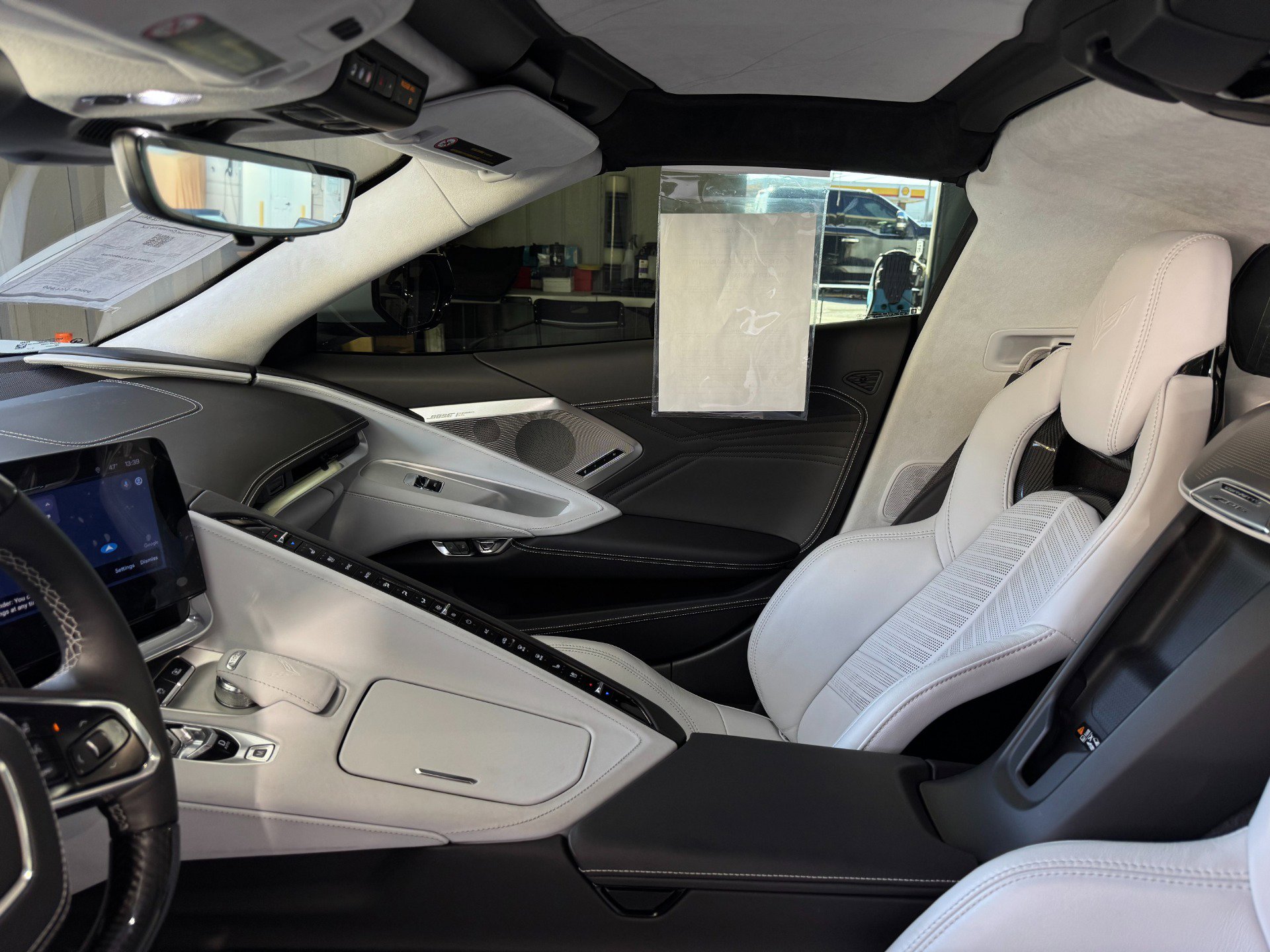 Used 2024 Chevrolet Corvette Z06 RWD image 15