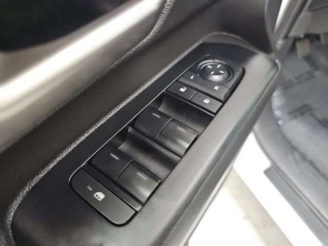 Used 2026 Toyota Tacoma TRD Off-Road AWD/4WD image 12
