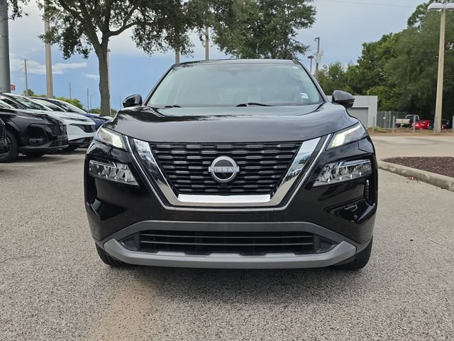 Certified 2022 Nissan Rogue SV FWD image 3