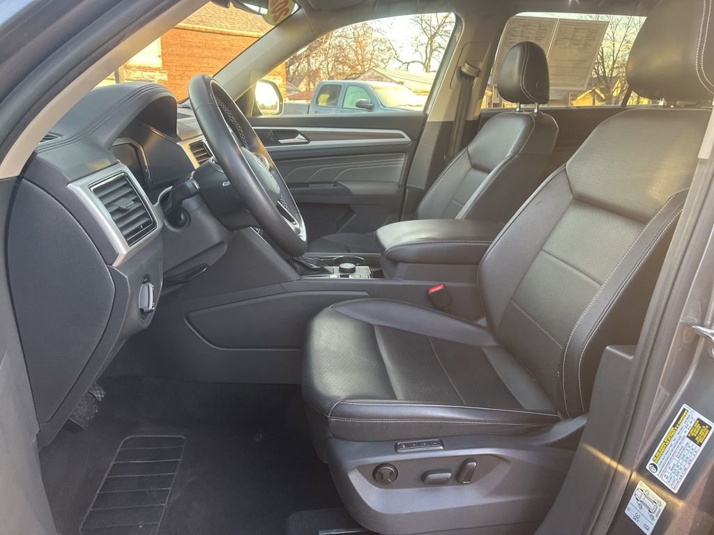 Used 2021 Volkswagen Atlas SEL image 15
