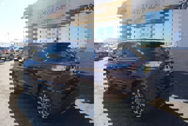 Used 2018 Ford Edge Titanium w/ Equipment Group 301A image 3