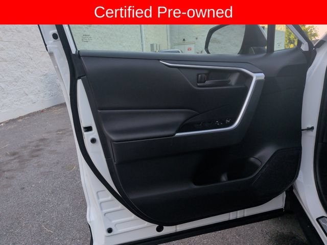 Certified 2025 Toyota RAV4 LE FWD image 10