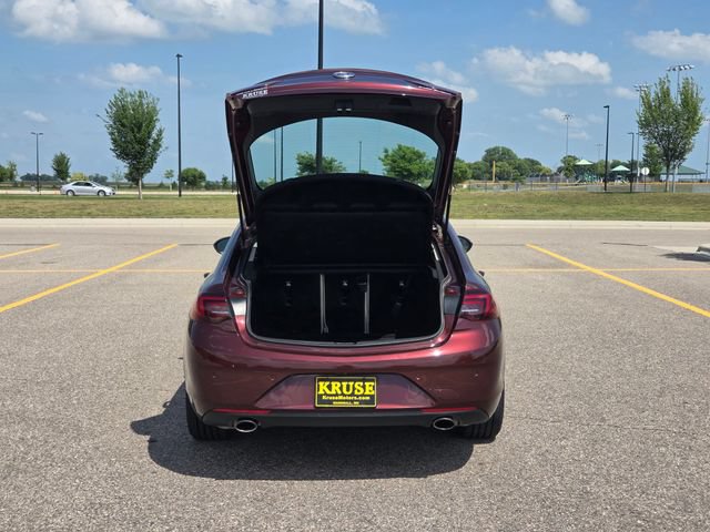 Used 2018 Buick Regal Essence w/ Driver Confidence Package #1 AWD/4WD image 54