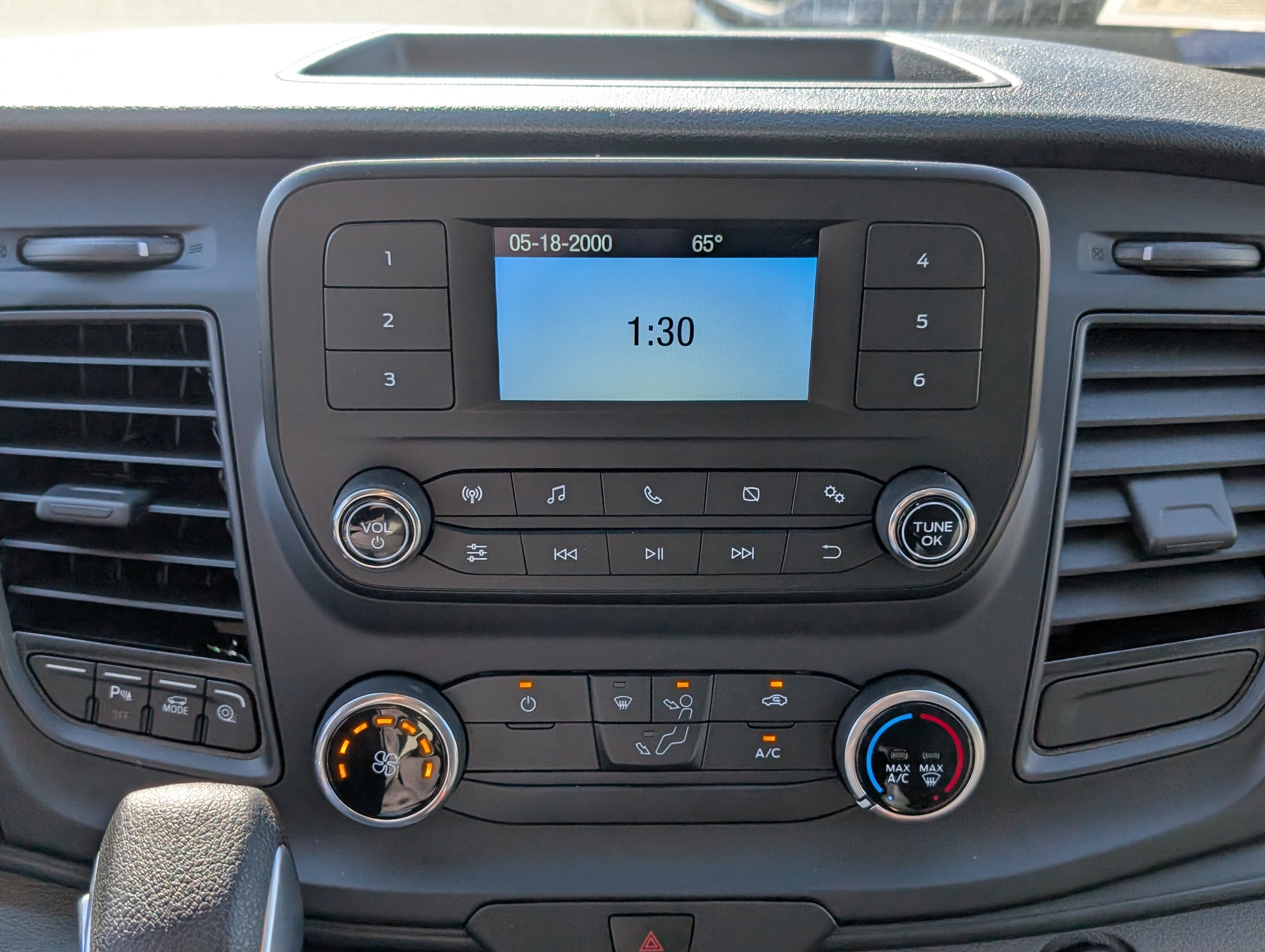 New 2025 Ford Transit 250 Low Roof w/ Load Area Protection Package image 20