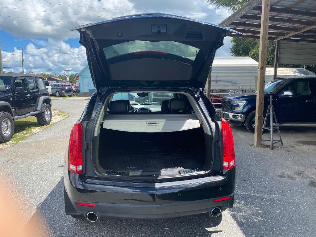Used 2015 Cadillac SRX Luxury w/ Driver Awareness Package FWD image 17