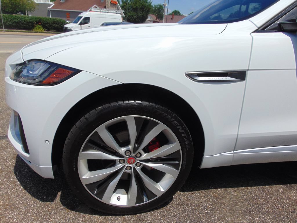 Used 2017 Jaguar F-PACE S AWD/4WD image 12