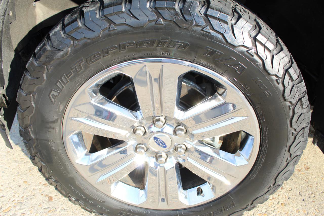 Used 2018 Ford F150 Lariat image 34