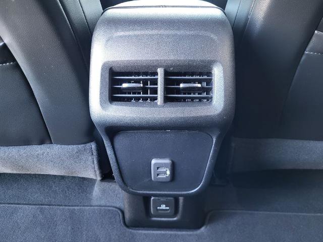 Used 2020 Chevrolet Equinox Premier w/ Premier Redline Edition image 25