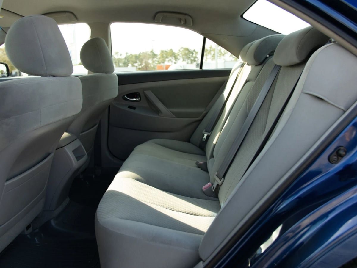 Used 2007 Toyota Camry XLE FWD image 16