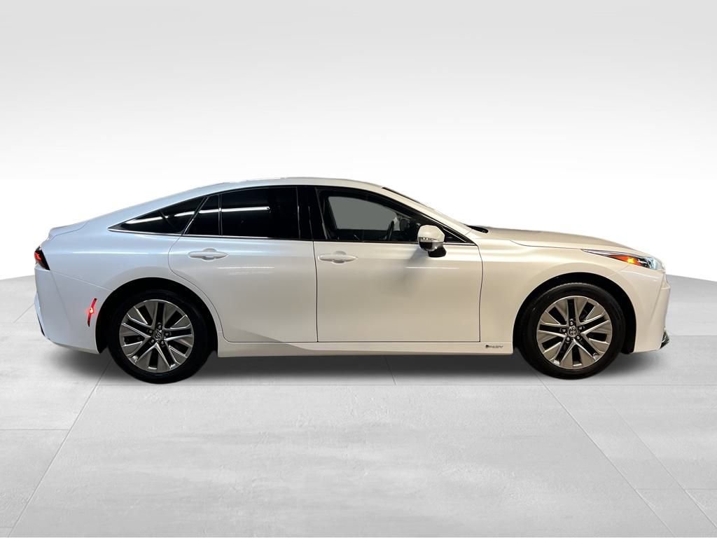 Certified 2024 Toyota Mirai XLE image 6