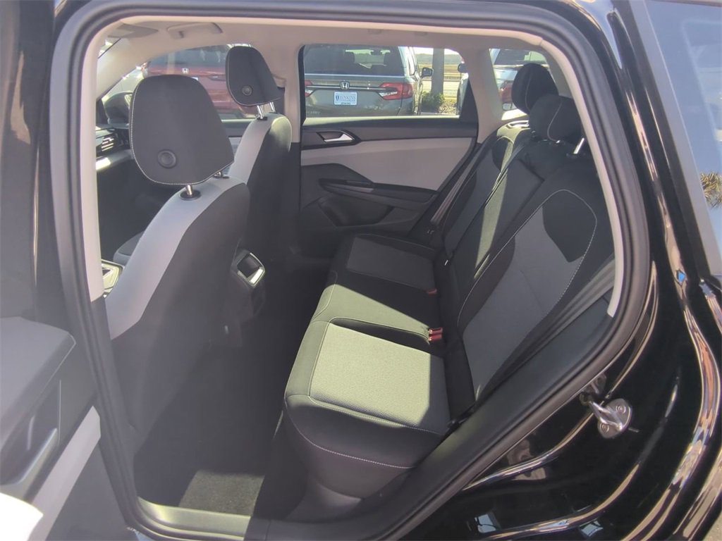 Used 2023 Volkswagen Taos S image 13