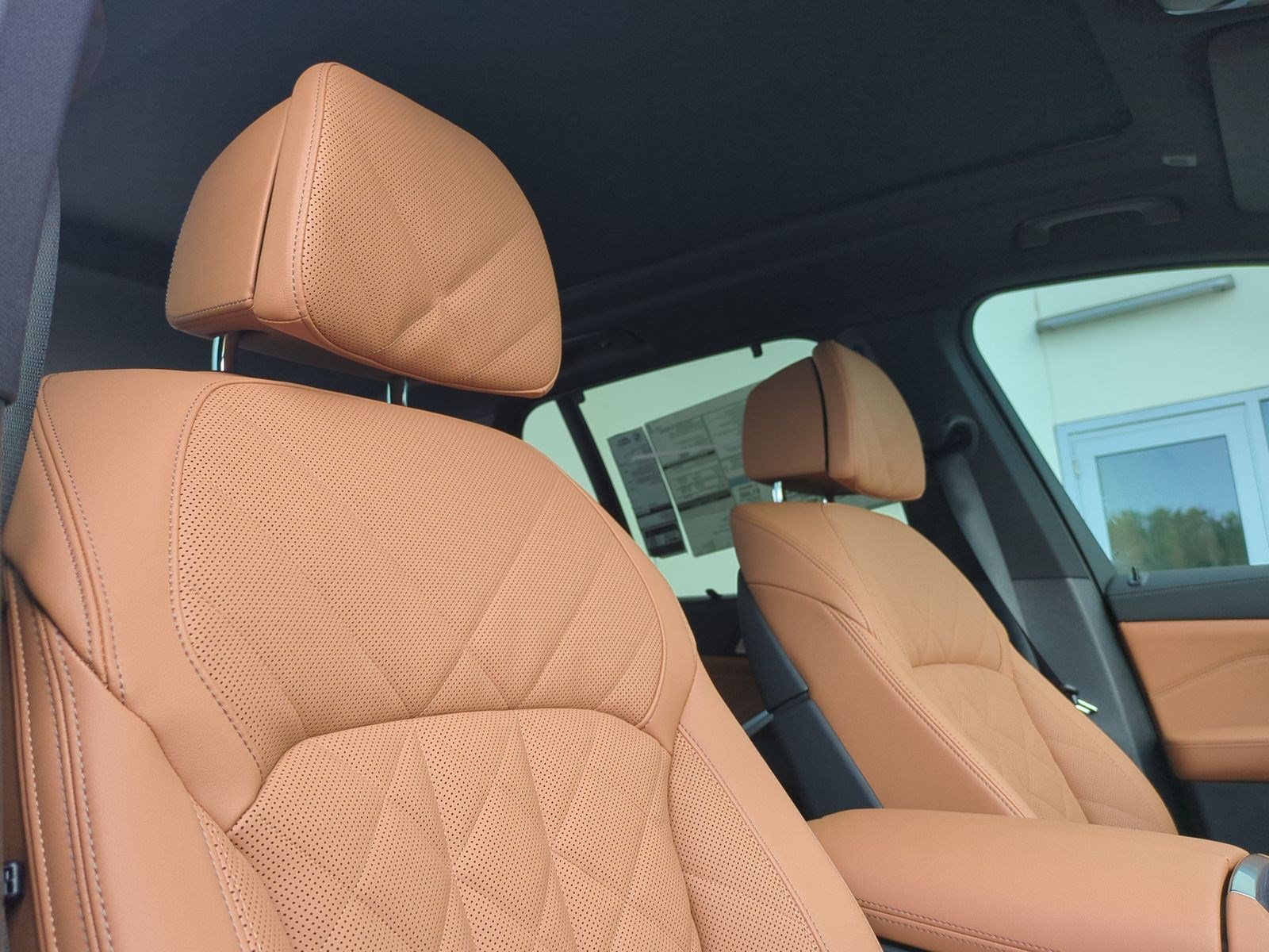 New 2026 BMW X5 xDrive50e w/ M Sport Package AWD/4WD image 34